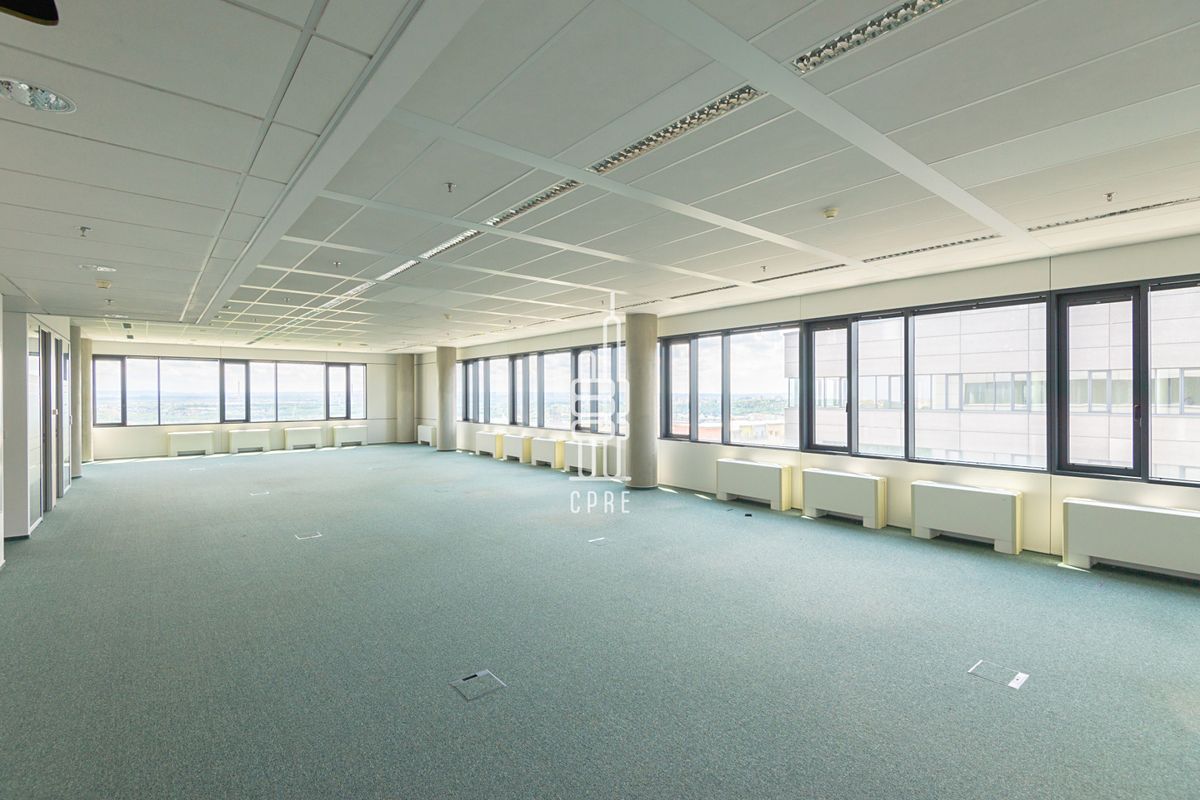 Pronájem kanceláře 1154 m² – fotografie 4