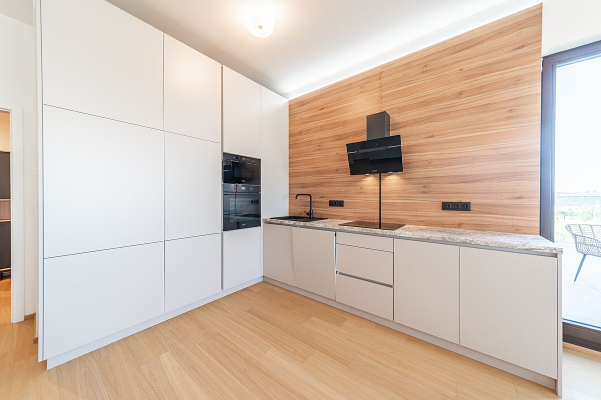 Pronájem bytu 3+kk 97 m² – fotografie 4