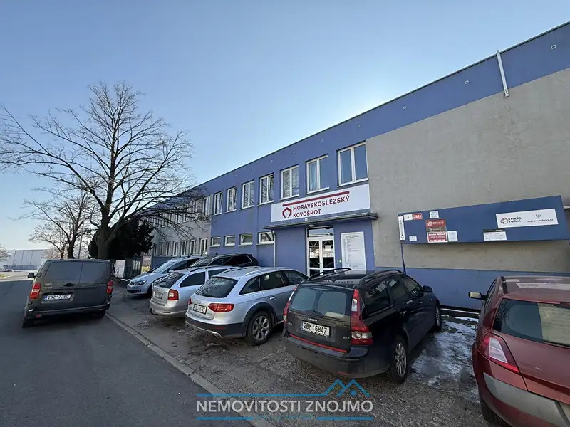 Pronájem kanceláře 20 m², Znojmo – náhled fotky 2