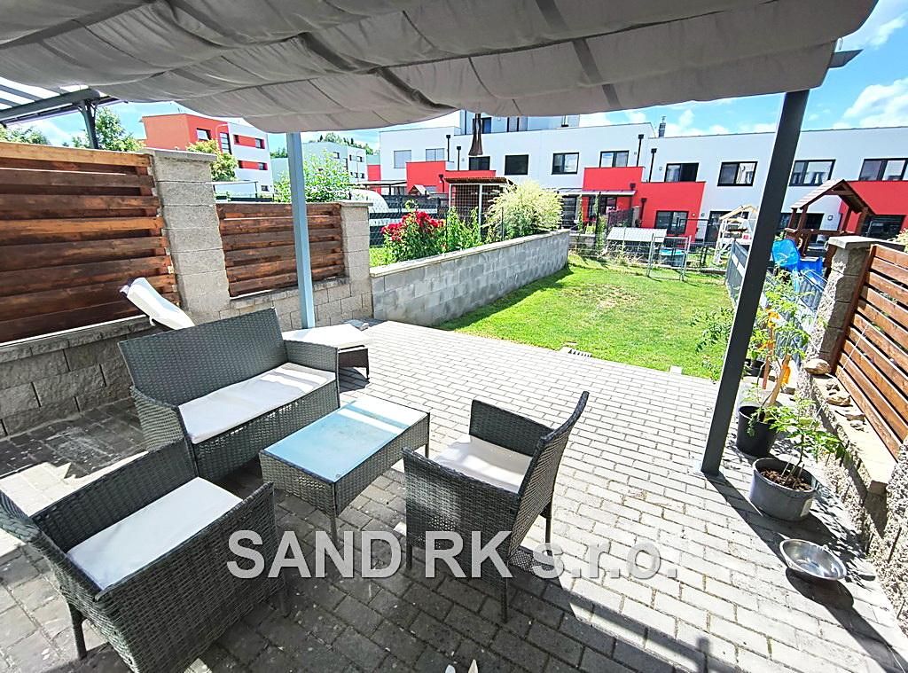 Prodej rodinného domu 135 m², pozemek 193 m² – fotografie 3