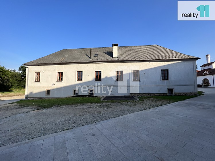 Prodej komerčního prostoru, 1 544 m² (37 z 48)