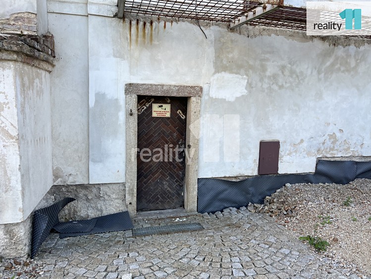 Prodej komerčního prostoru, 1 544 m² (44 z 48)