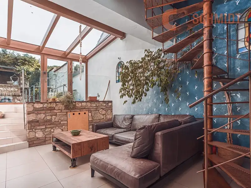 Prodej rodinného domu 310 m², pozemek 2505 m², Mikulov – náhled fotky 2