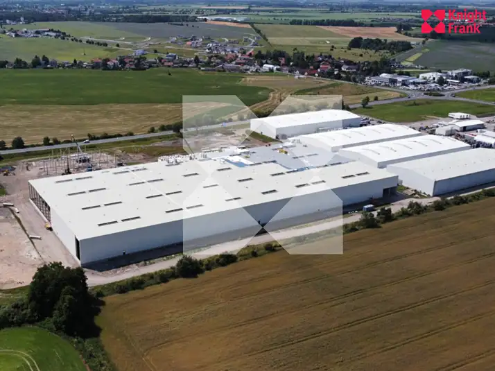 Pronájem skladového prostoru 7000 m², Libice nad Cidlinou – náhled fotky 1