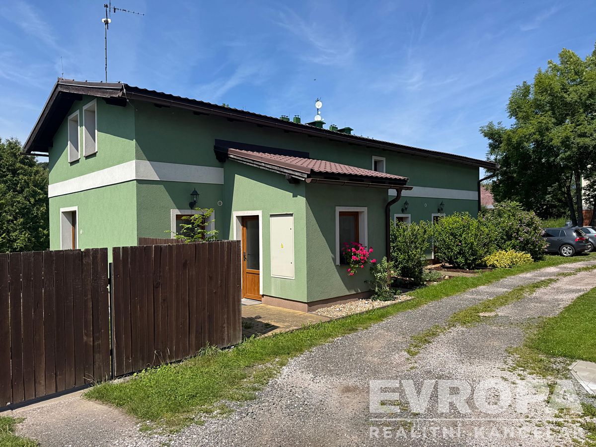 Prodej rodinného domu 177 m², pozemek 561 m²