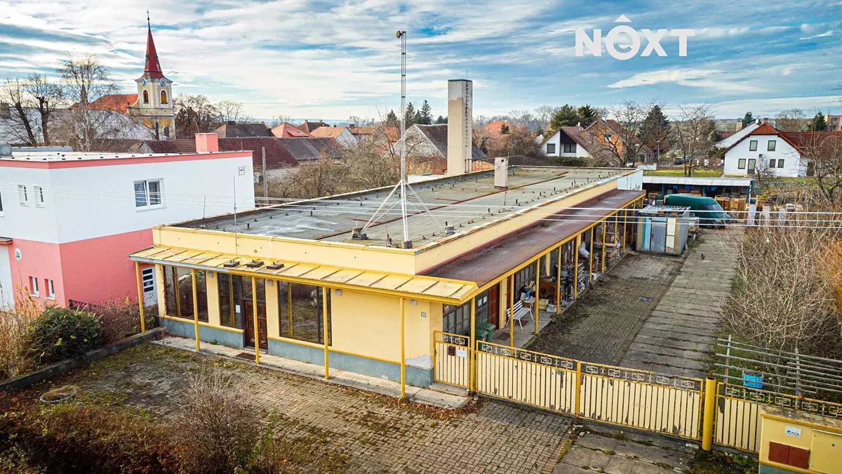 Prodej výrobní haly, prostoru 600 m²
