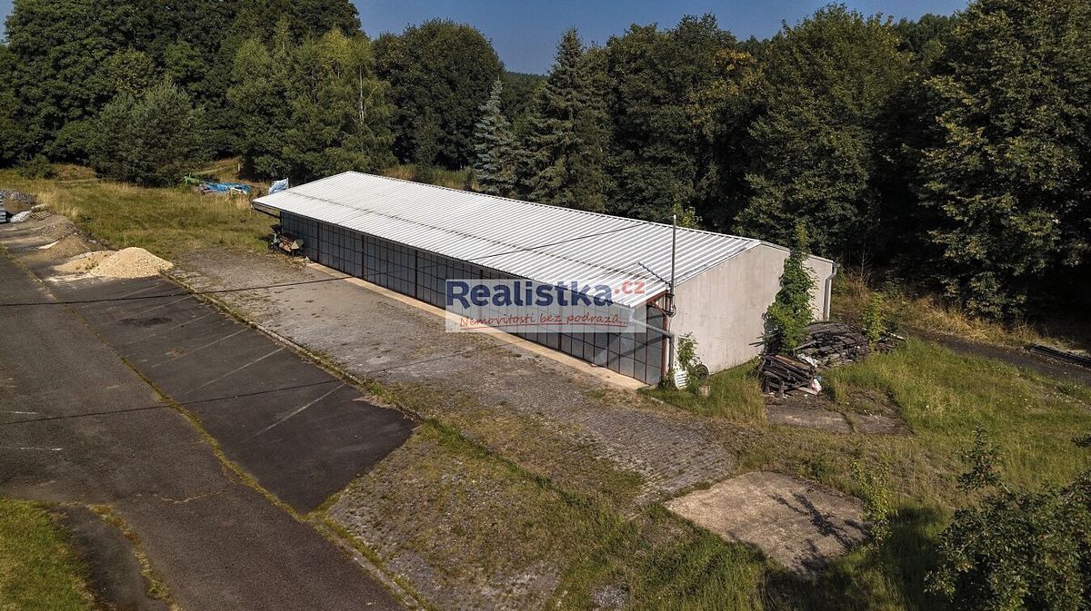 Prodej stavebního pozemku 5987 m² – fotografie 2