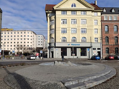 Pronájem kanceláře 260 m²