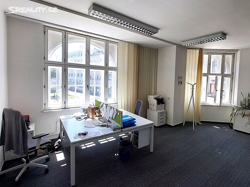Pronájem kanceláře 260 m² – pohled 6