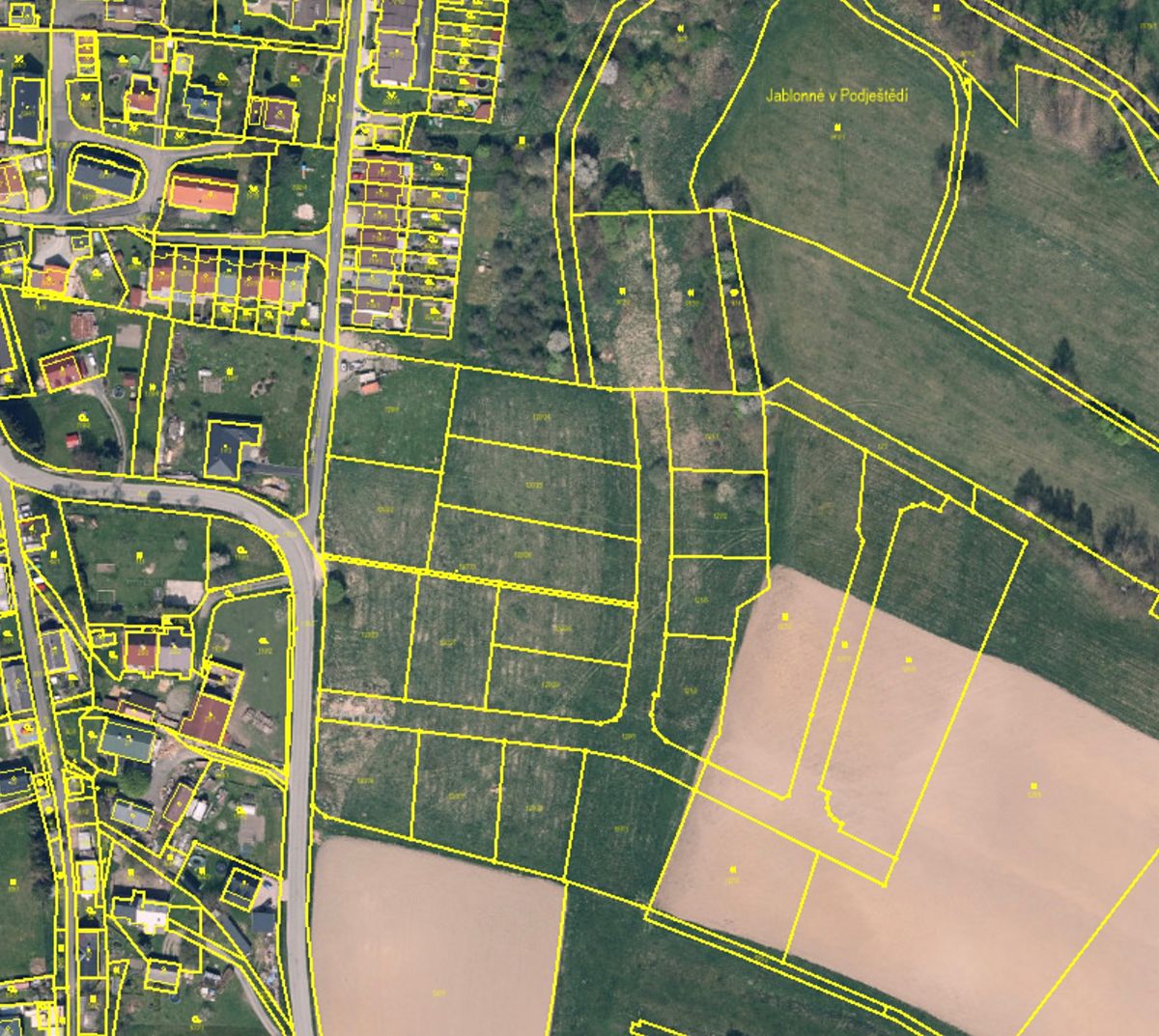 Prodej stavebního pozemku 22371 m² – fotografie 3