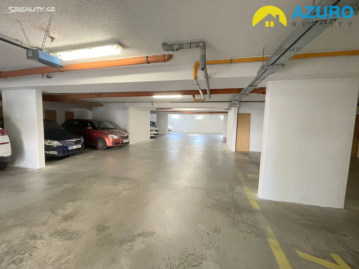 Prodej garážového stání 16 m² – pohled 5