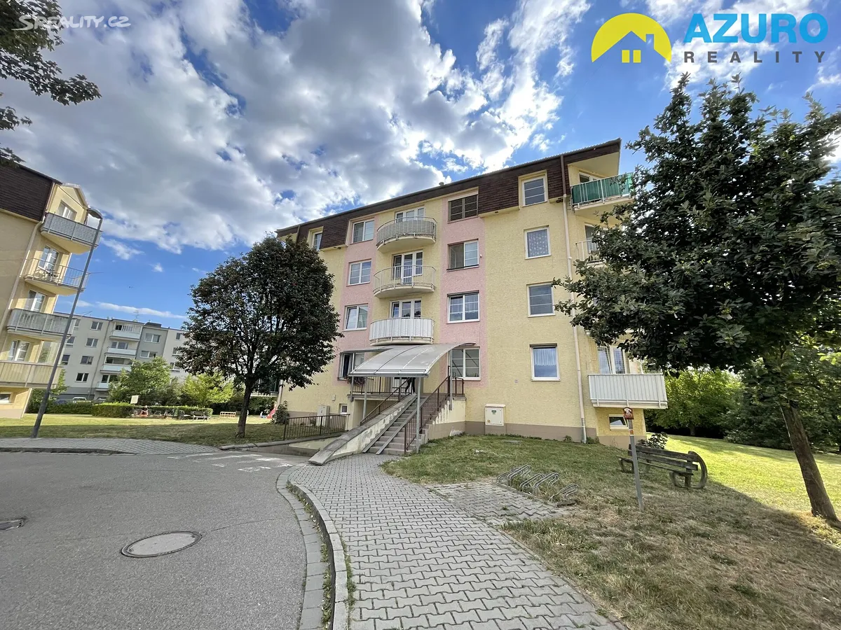 Prodej garážového stání 16 m²