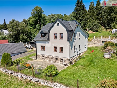 Prodej  rodinného domu 230 m², pozemek 5 967 m²