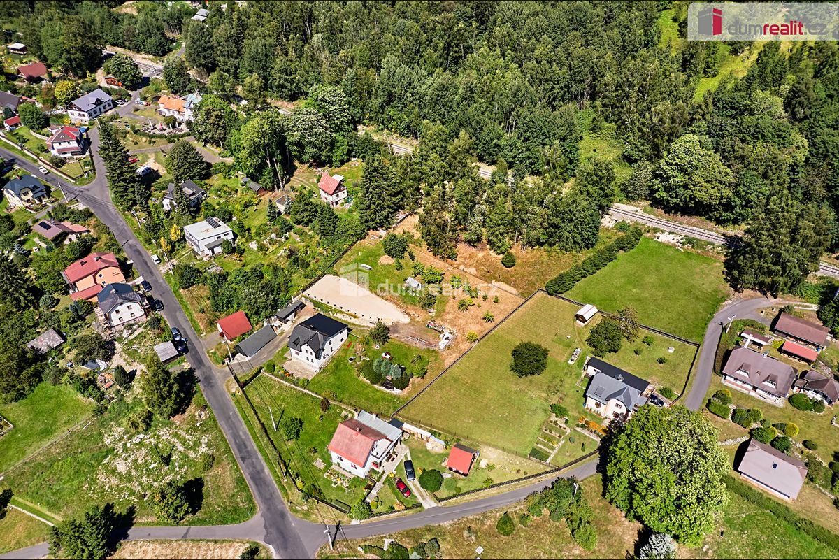 Prodej rodinného domu 230 m², pozemek 5967 m² – fotografie 3