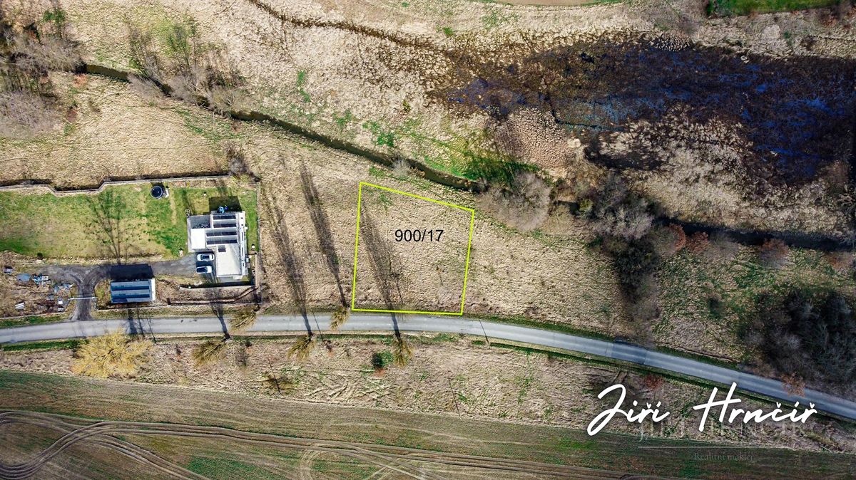 Prodej stavebního pozemku 958 m² – fotografie 4