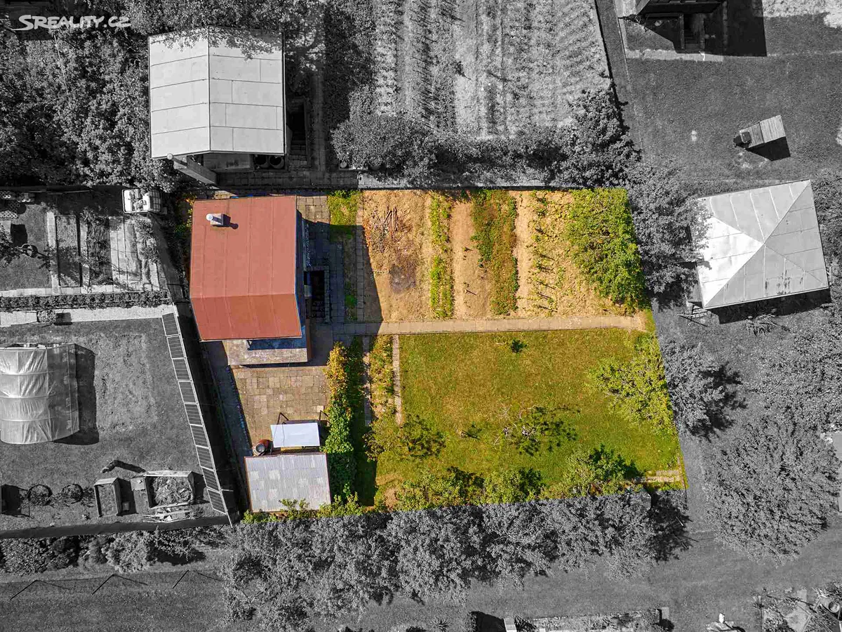 Prodej chaty 16 m², pozemek 348 m² – pohled 2