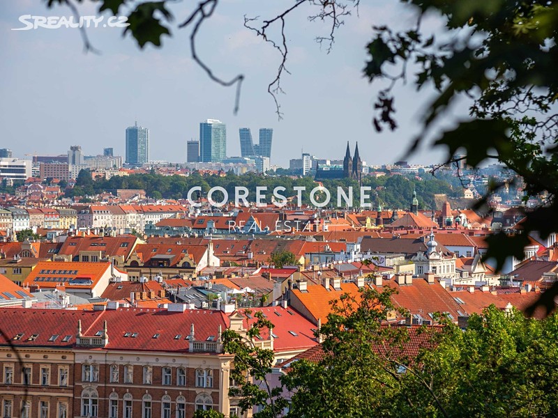 Prodej činžovního domu 1 000 m², Praha