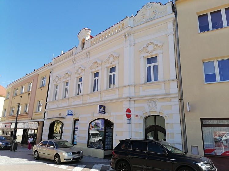 Prodej komerčního prostoru, 416 m² (2 z 24)
