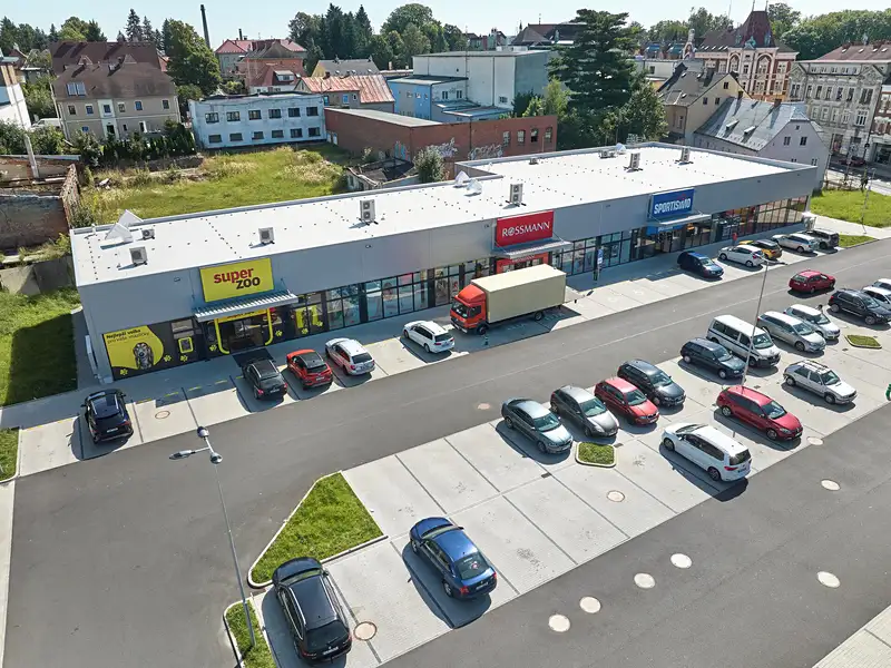 Pronájem obchodního prostoru 322 m², Rumburk – náhled fotky 1