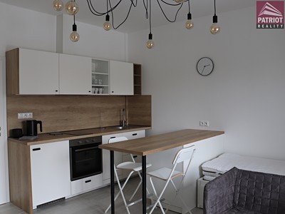 Pronájem bytu 1+kk 35 m²
