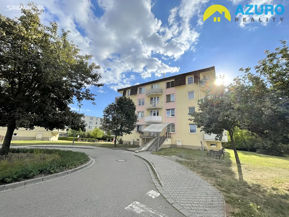 Prodej garážového stání 16 m² – další