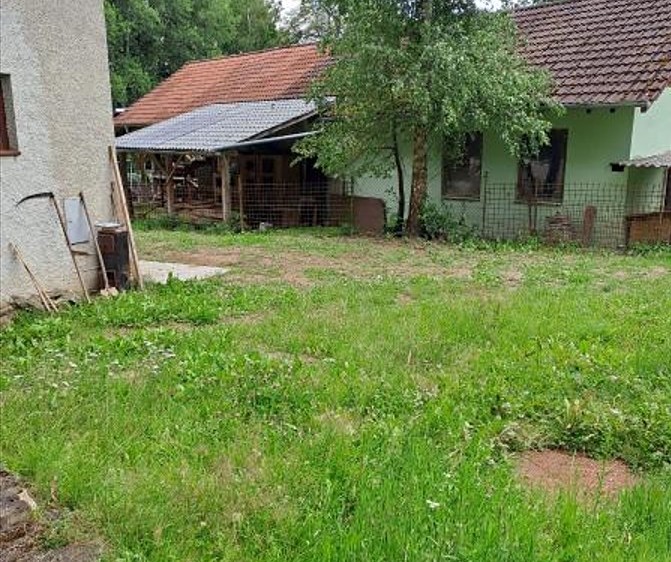 Grundstück zum Kauf, 355 m² (1 von 11)