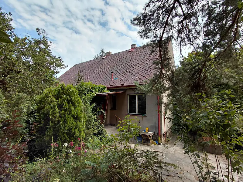 Prodej rodinného domu 127 m², pozemek 1353 m², Loděnice – náhled fotky 2