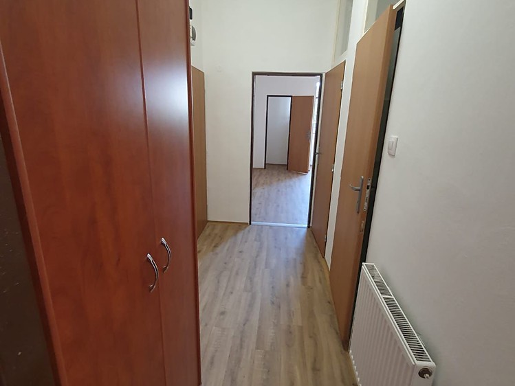 Gewerbefläche zum Kauf, 697 m² (4 von 15)