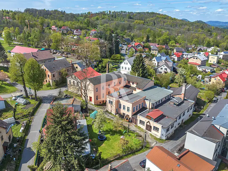 Prodej výrobní haly, prostoru 1800 m², Kamenický Šenov – náhled fotky 2