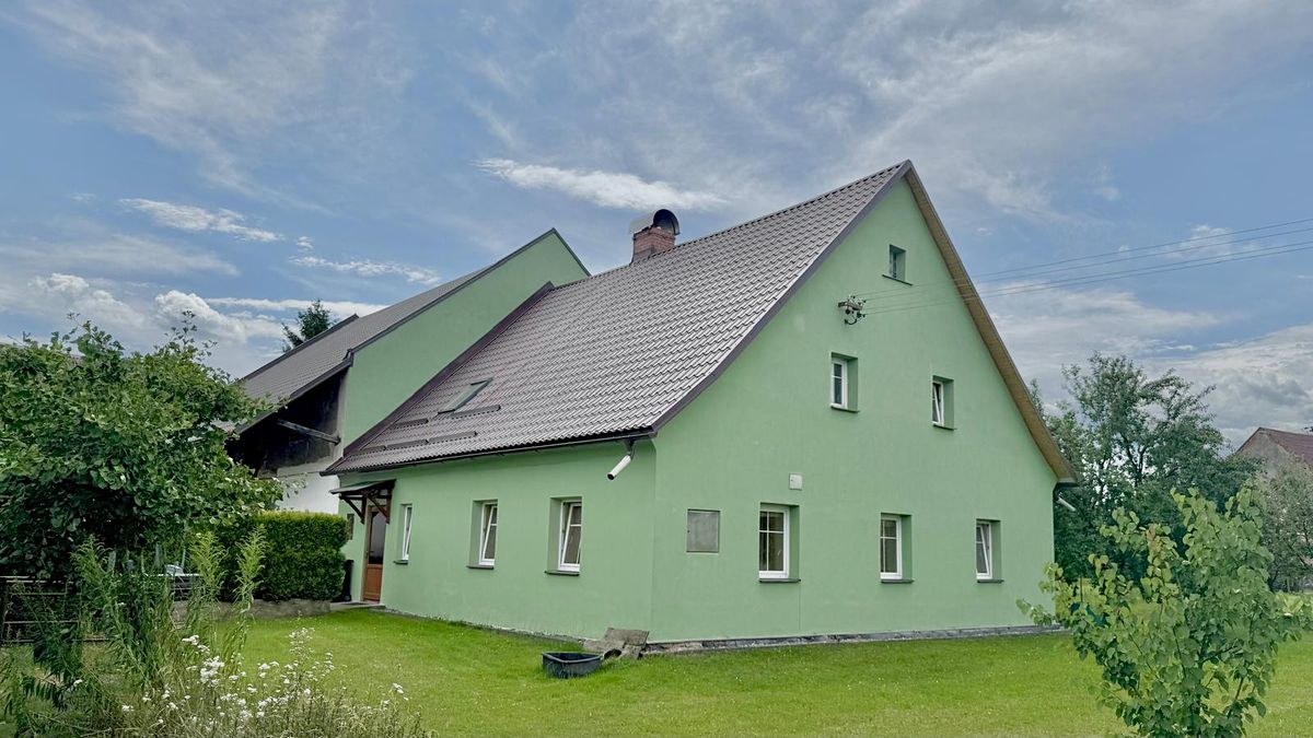 Prodej rodinného domu 170 m², pozemek 3824 m² – fotografie 2