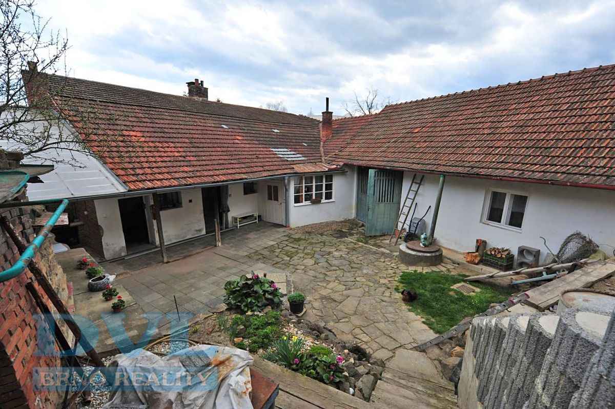 Prodej rodinného domu 100 m², pozemek 400 m² – fotografie 3