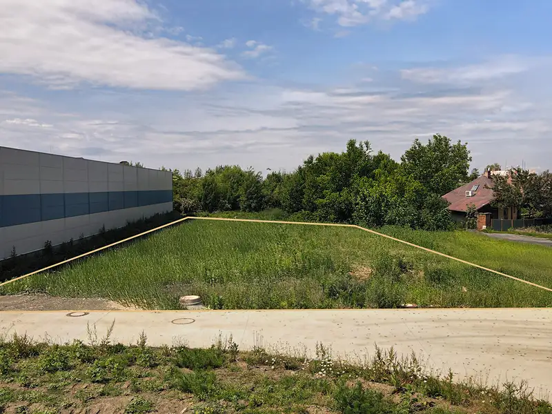 Prodej komerčního pozemku 2397 m², Holešov – náhled fotky 3