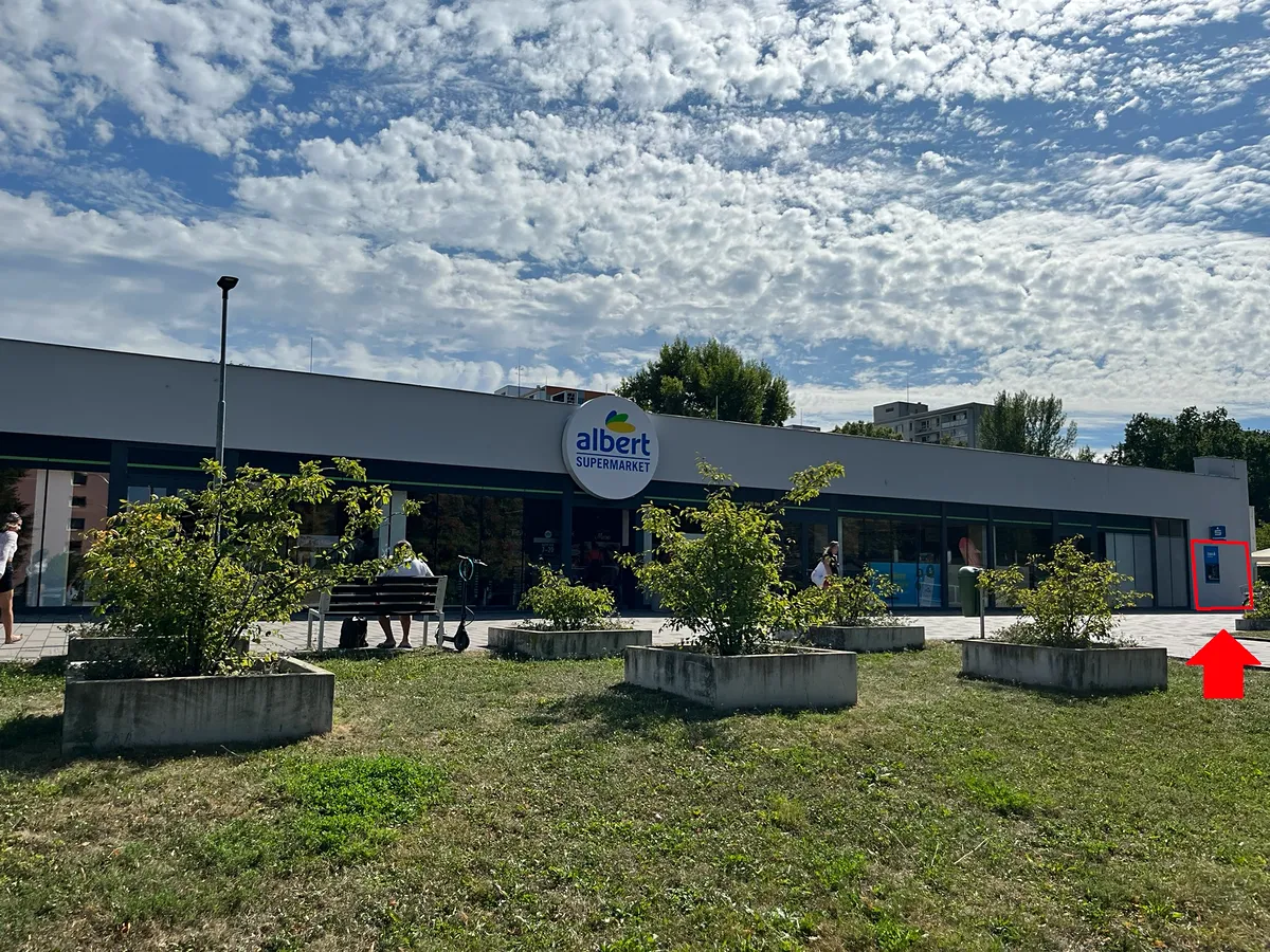 Pronájem obchodního prostoru 6 m²
