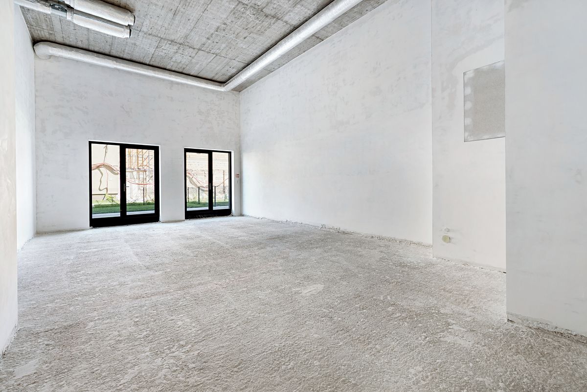 Pronájem obchodního prostoru 61 m² – fotografie 2