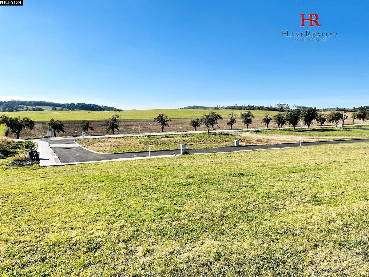 Prodej stavebního pozemku 921 m², Řehenice – fotka 1 z 3