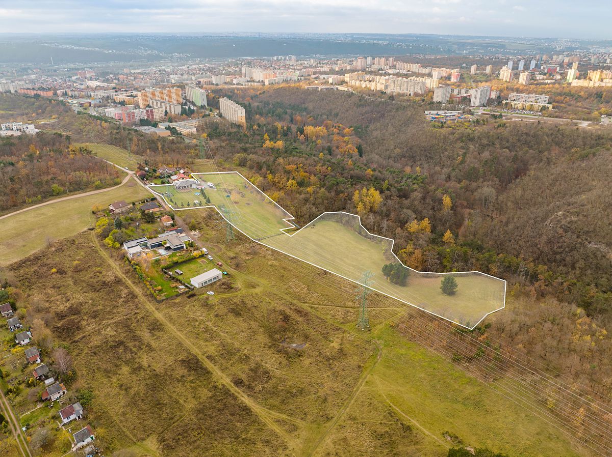 Prodej stavebního pozemku 22202 m² – fotografie 3