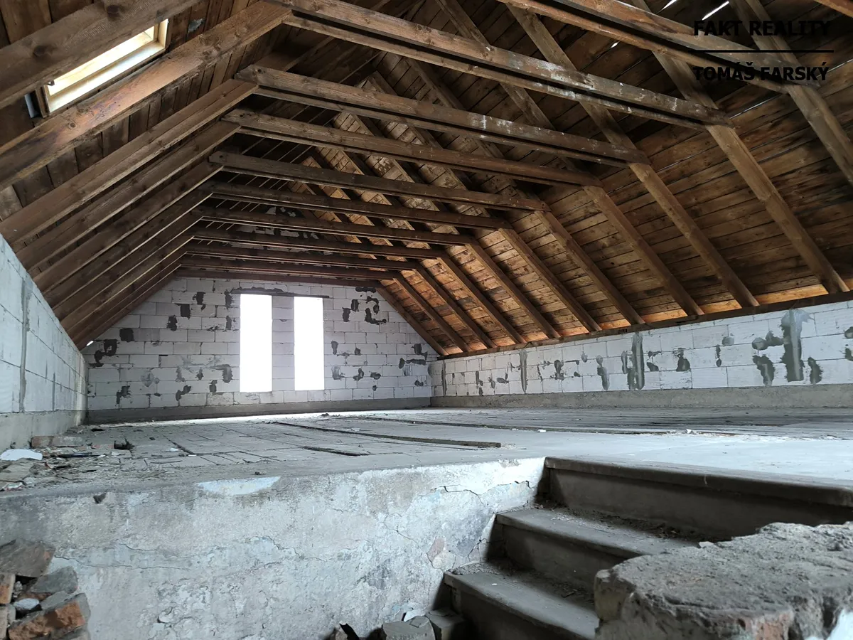 Prodej činžovního domu 250 m²
