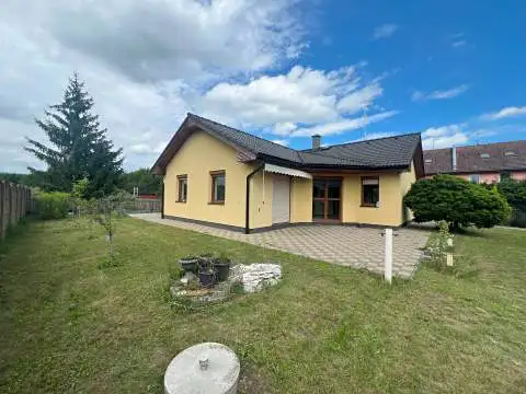 Prodej rodinného domu 155 m², pozemek 905 m², Blešno – náhled fotky 1