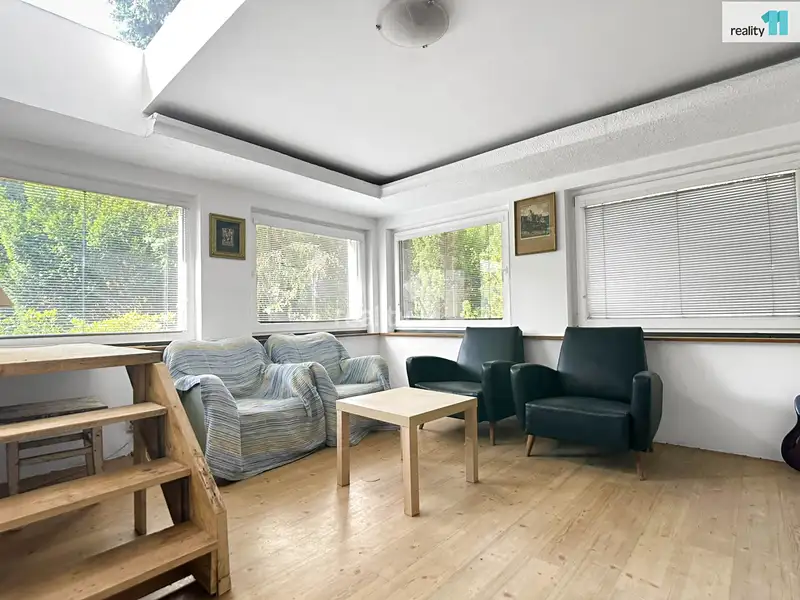 Prodej rodinného domu 160 m², pozemek 1272 m², Zlín – náhled fotky 1