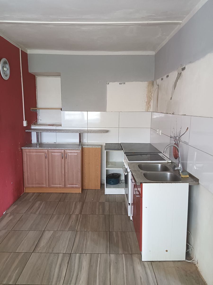 Prodej rodinného domu 130 m², pozemek 710 m² – fotografie 3