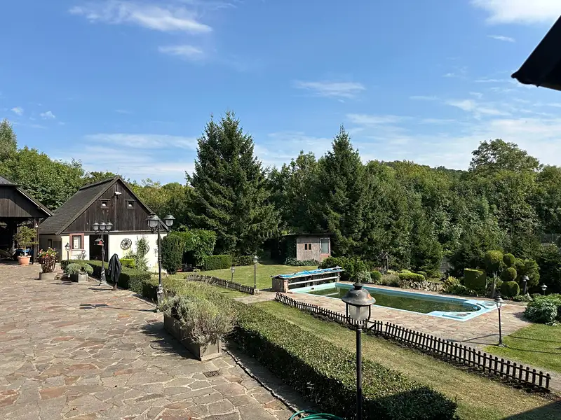 Prodej vícegeneračního domu 635 m², pozemek 36219 m², Povrly – náhled fotky 2
