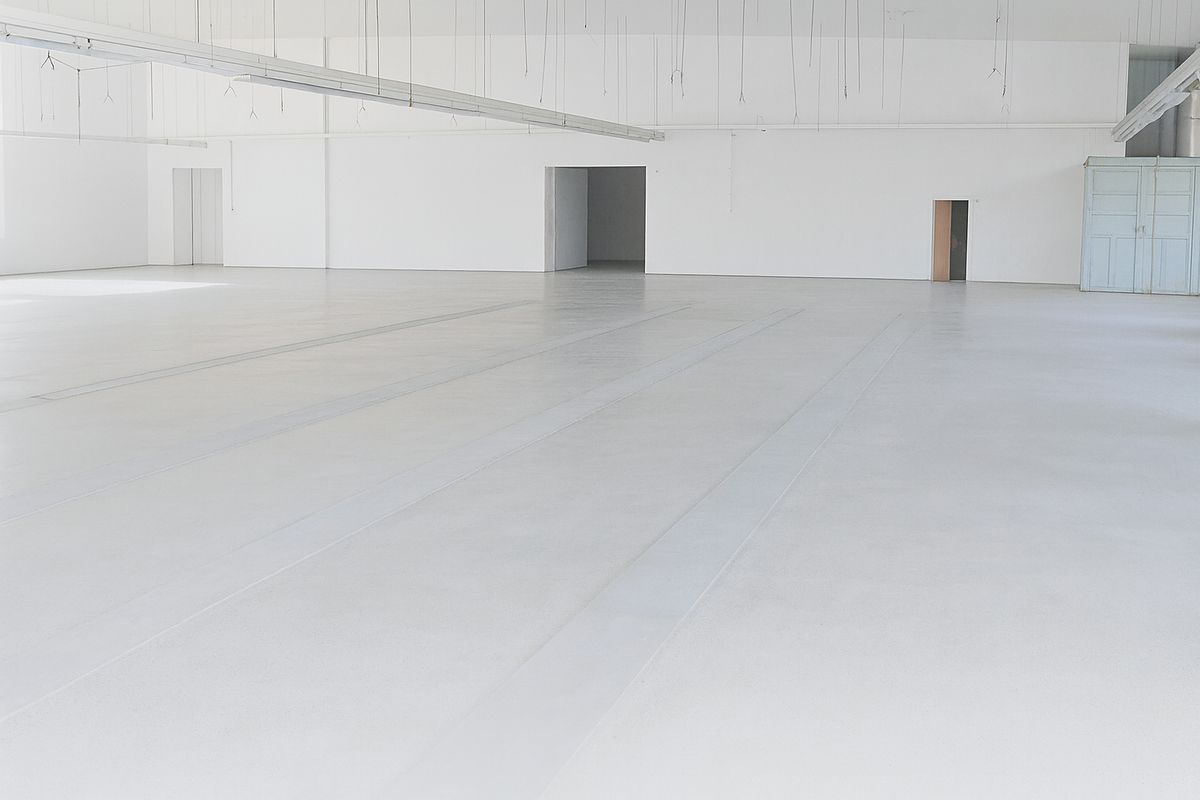 Pronájem skladového prostoru 700 m²