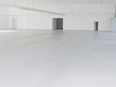 Pronájem skladového prostoru 700 m²