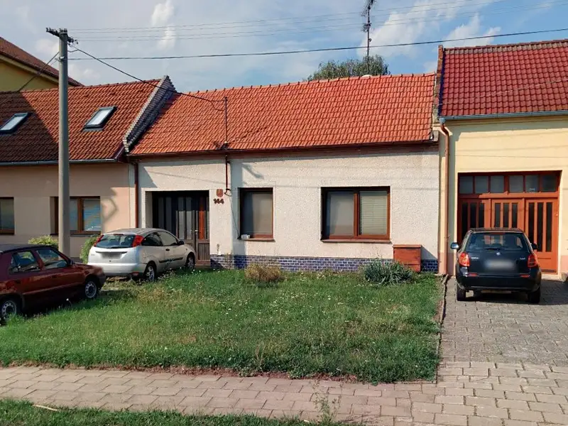 Prodej rodinného domu 188 m², pozemek 20 m², Suchá Loz – náhled fotky 1
