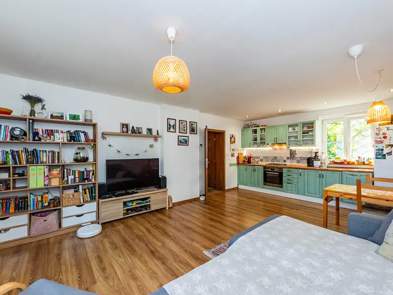 Prodej rodinného domu 180 m², pozemek 538 m², Praha – náhled fotky 2