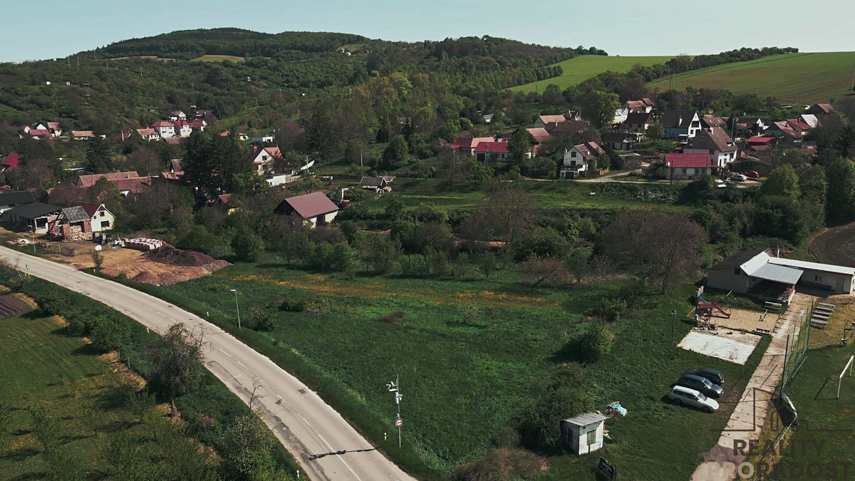 Prodej stavebního pozemku 938 m², Kyjov – fotka 1 z 3