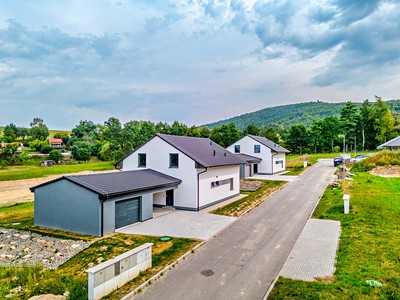 Louňovice pod Blaníkem, okres Benešov