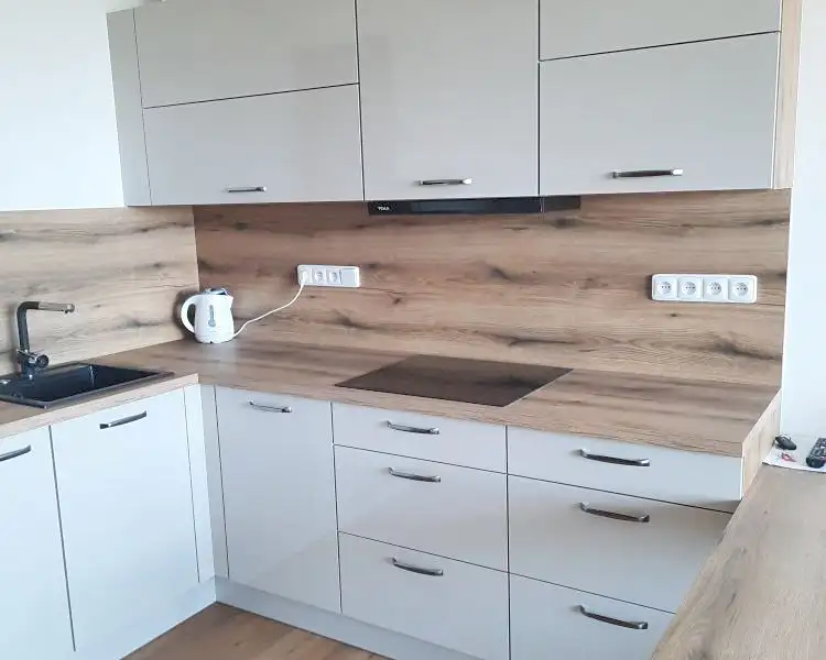 Pronájem bytu 1+kk 31 m², Olomouc – náhled fotky 1