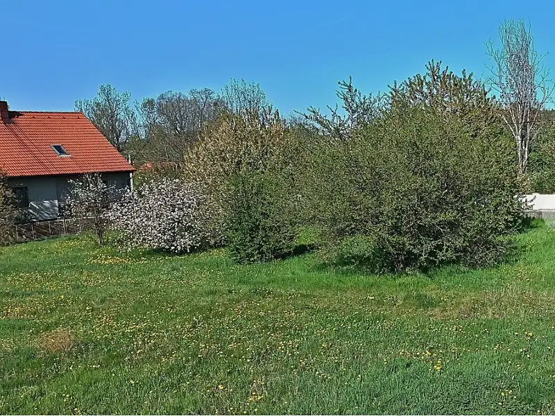 Prodej stavebního pozemku 1026 m², Ouběnice – náhled fotky 3