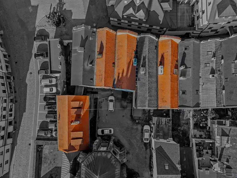 Prodej činžovního domu 1254 m², Pardubice – náhled fotky 3